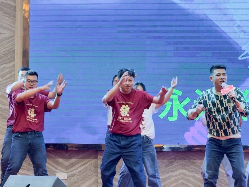 拓路前行·領跑未來 | 集團2023年度總結會暨2024迎新晚會圓滿結束！(圖30)