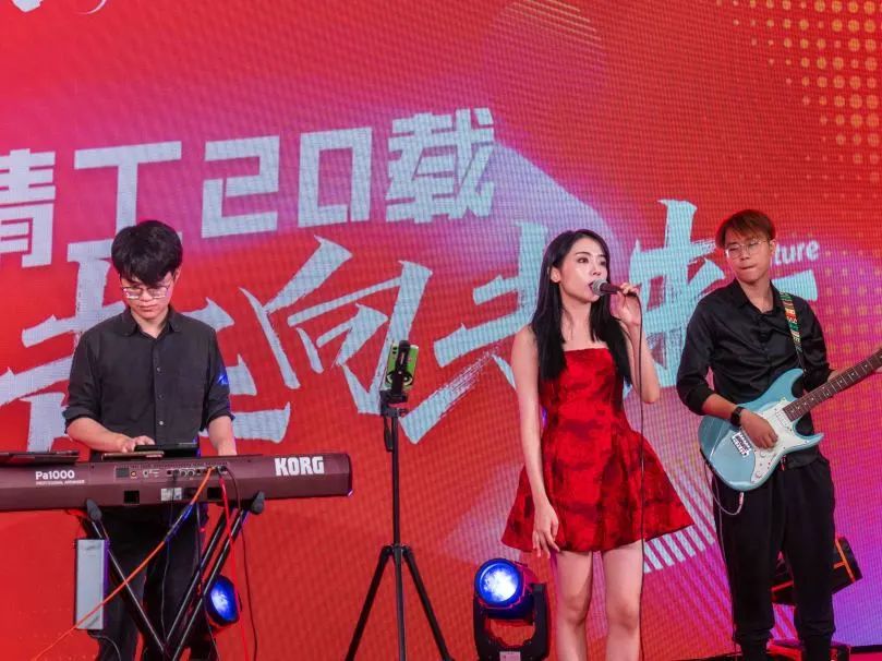 “精工二十載 一起向未來”绿巨人黄色视频20周年生日會圓滿成功(圖22)